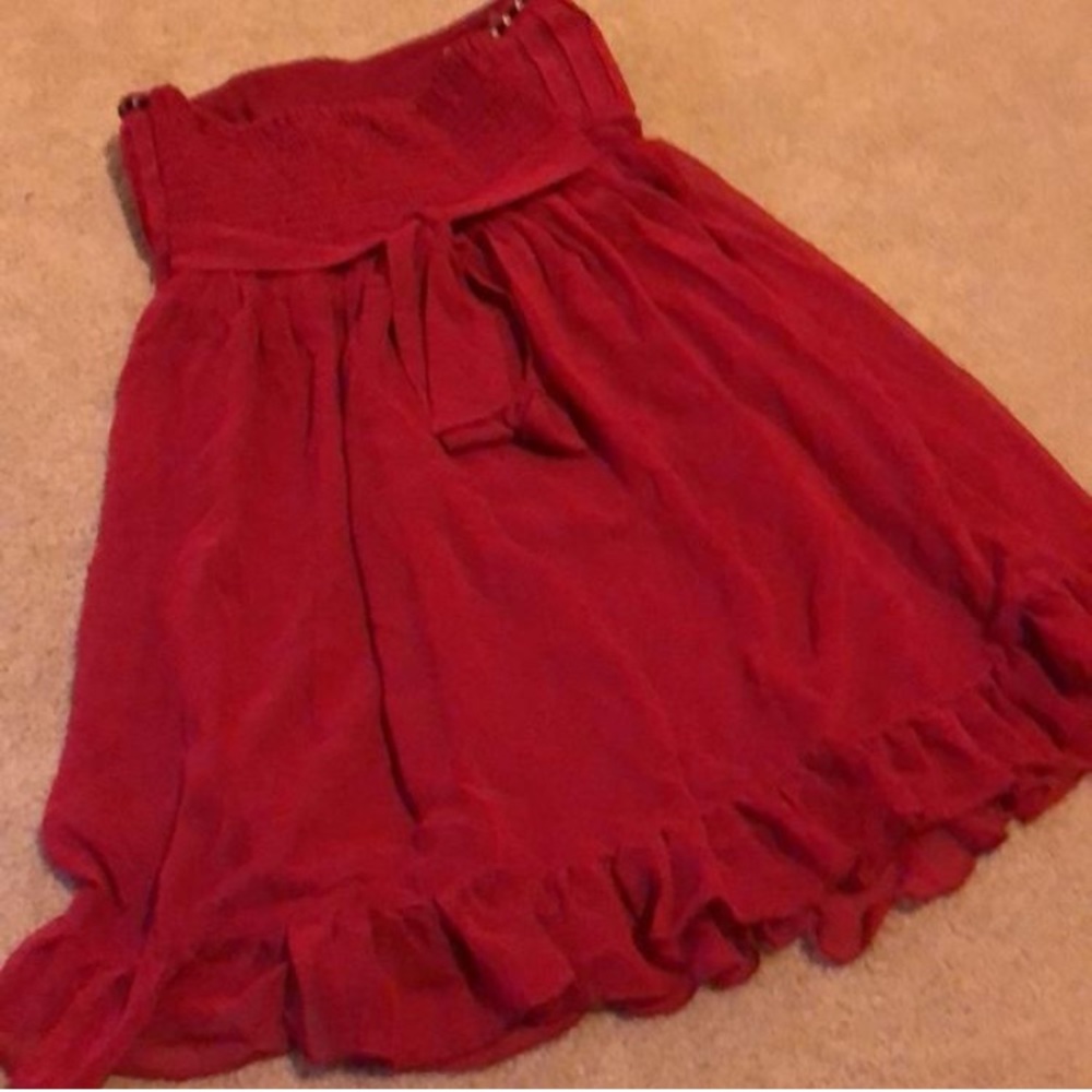 Dress - Picture 5 of 8